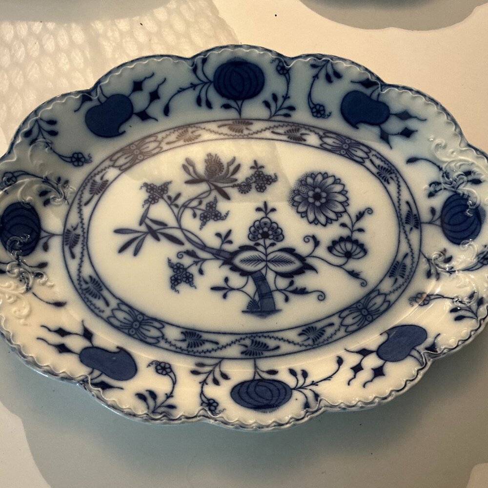 Blue Onion 14"x10.5" Serving Platter Holland Johnson Bros England FLAWLESS